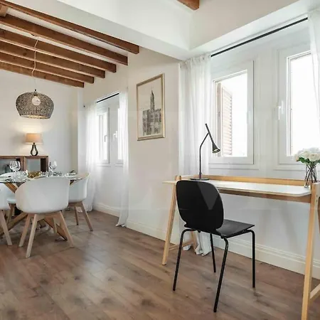 Modern Next To The Cervantes Theatre By Rems Appartement *