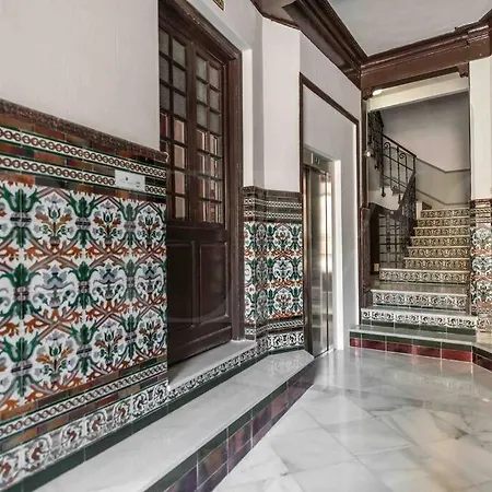 Modern Next To The Cervantes Theatre By Rems Apartment Malaga